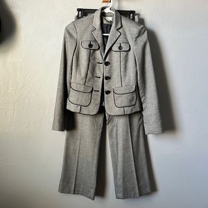 ANN TAYLOR LOFT Suit